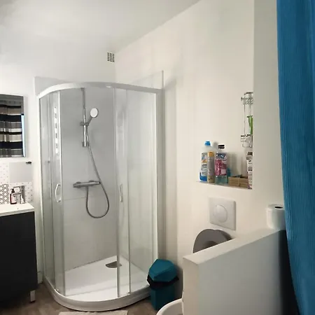 Апартаменти Bord De *